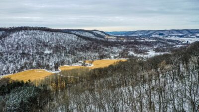 Why is Lake Pepin Area good hunting?